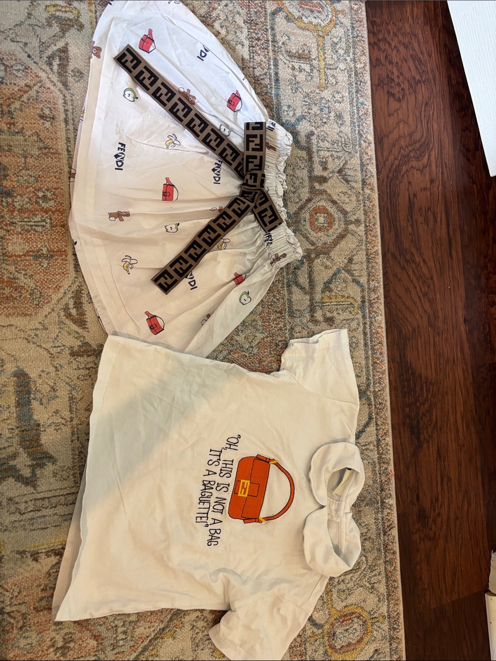 Fendi Kids White Graphic Tee with Orange Handbag Motif